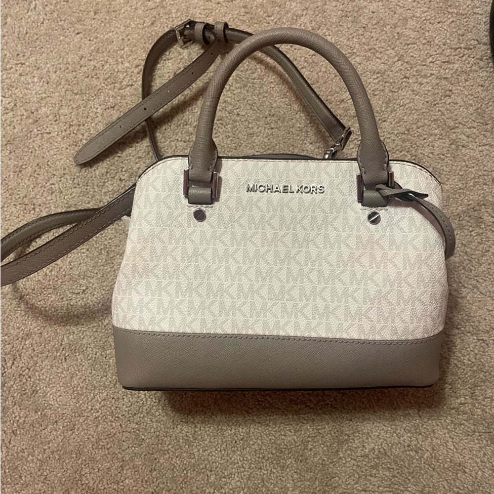 Small white Michael kors cross body bag